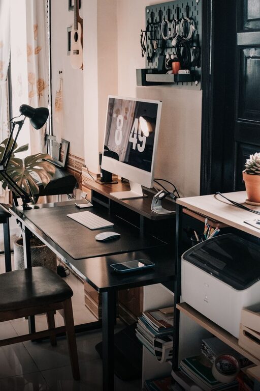 Tips for Creating a Cozy and Functional Home Office Space